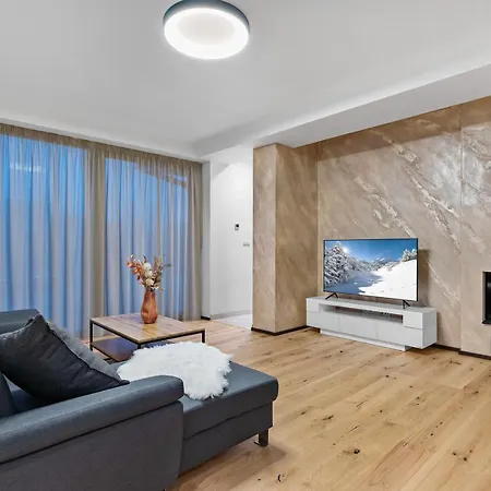Apartament Cista *